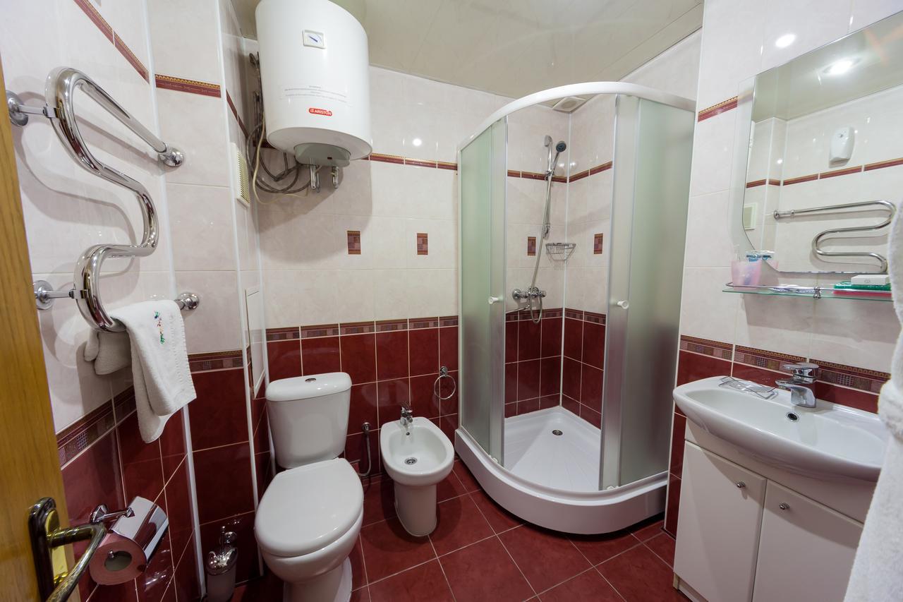 Paradise Hotel Gomel Luaran gambar