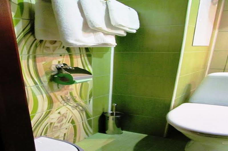 Paradise Hotel Gomel Luaran gambar